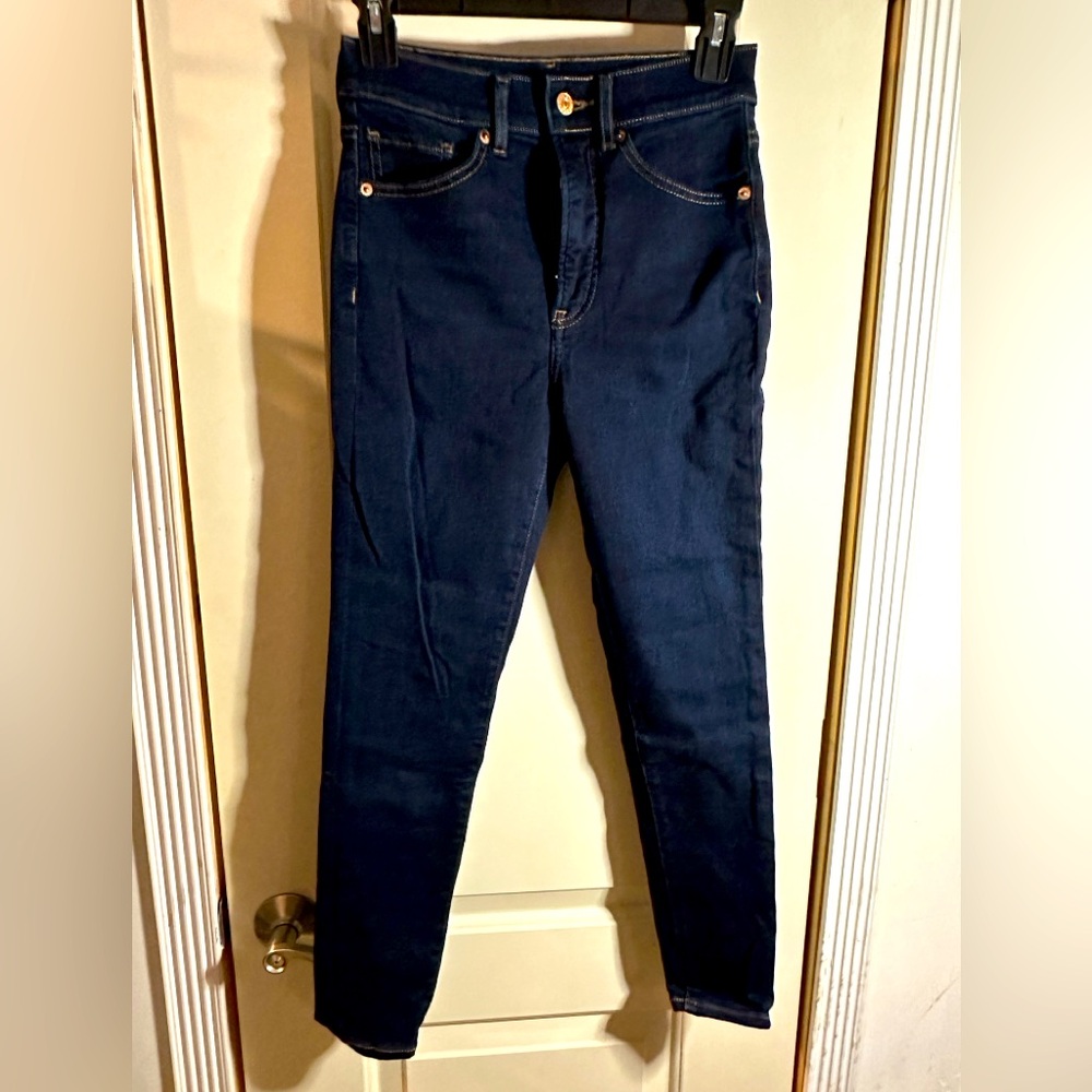Express jeans, skinny high rise, size 0S, color dark blue.